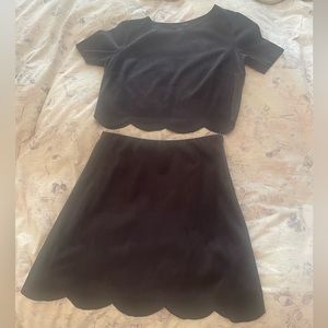 Aqua dark grey 2 piece suede scallop set, size small